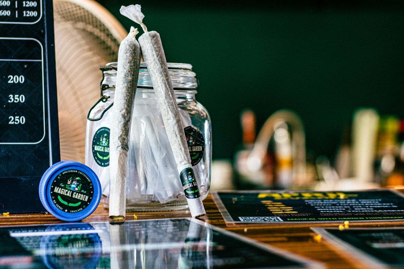 Premium Cannabis Display